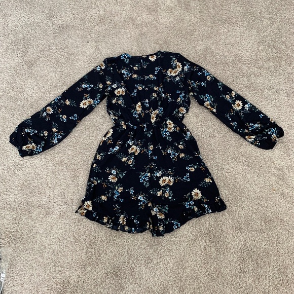 Peyton Bre Floral Navy Romper Size 16 - Picture 4 of 5